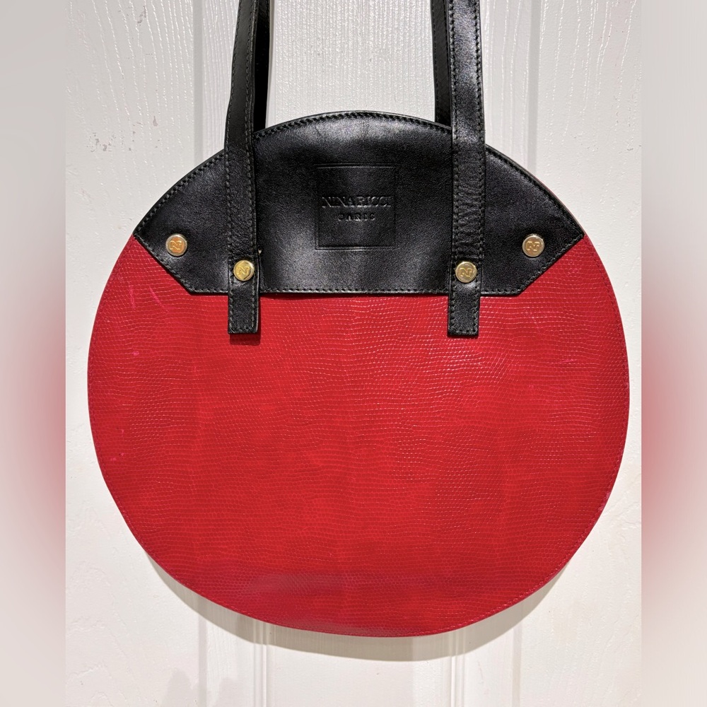 Vintage  Rare Nina Ricci Genuine Leather Red Round Shoulder Bag